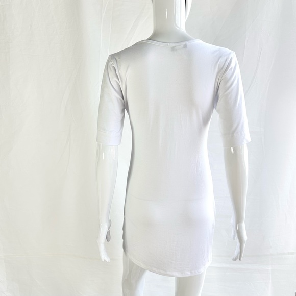 VENUS white short sleeve v-neckline cotton mini tee shirt dress size Medium - Picture 4 of 8